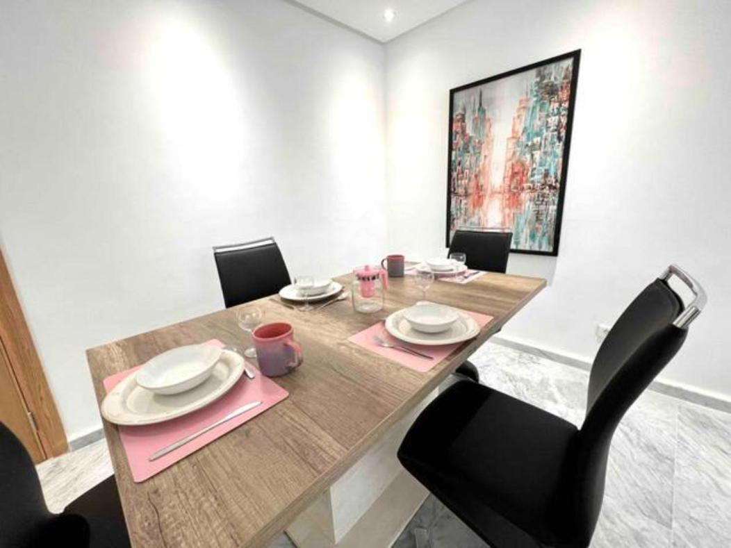 Gauthier Living By Shortstaycasa 1bed Or 2beds - The Heart Of Town Apartment